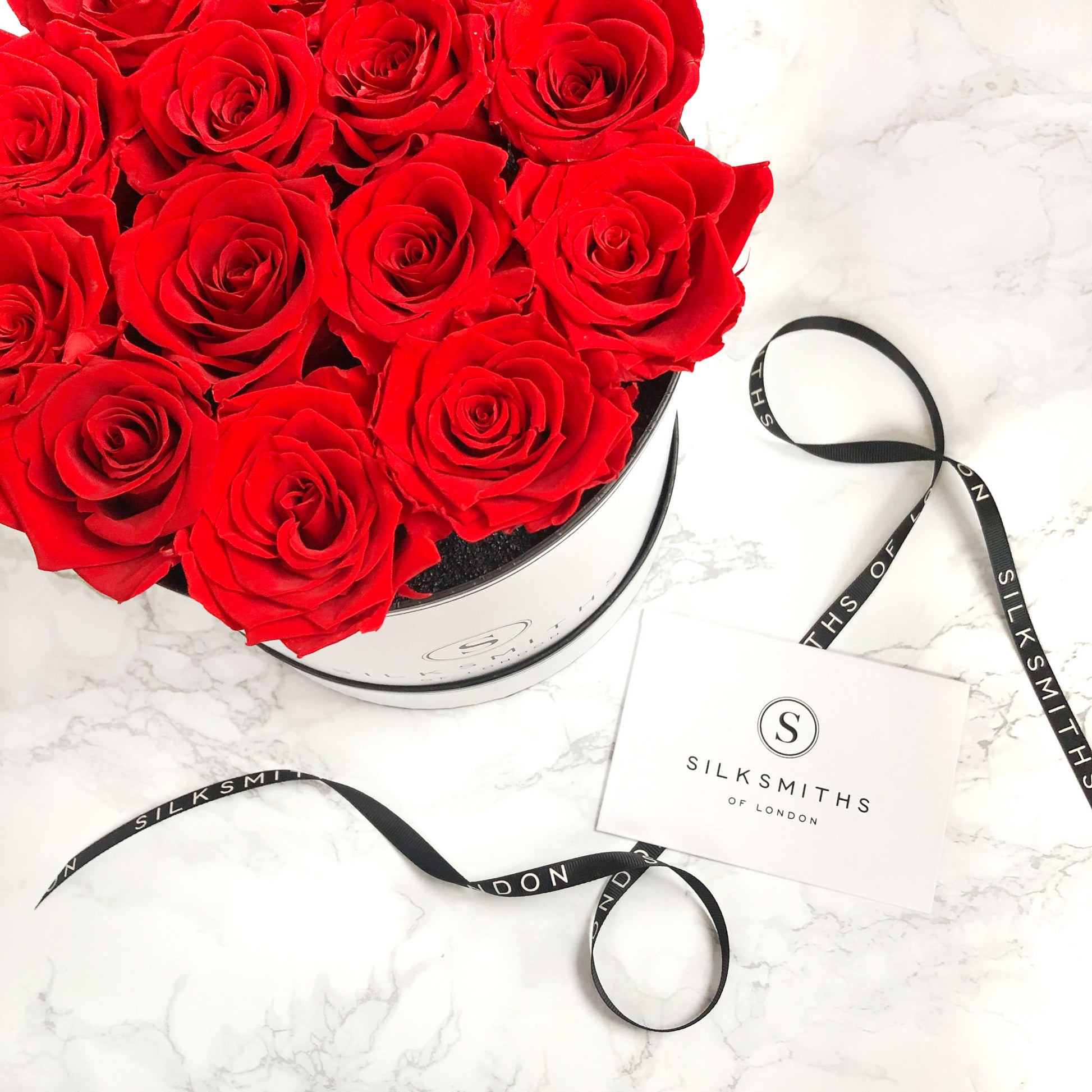 Luxury Red Eternal Roses with Personalised Gift Card